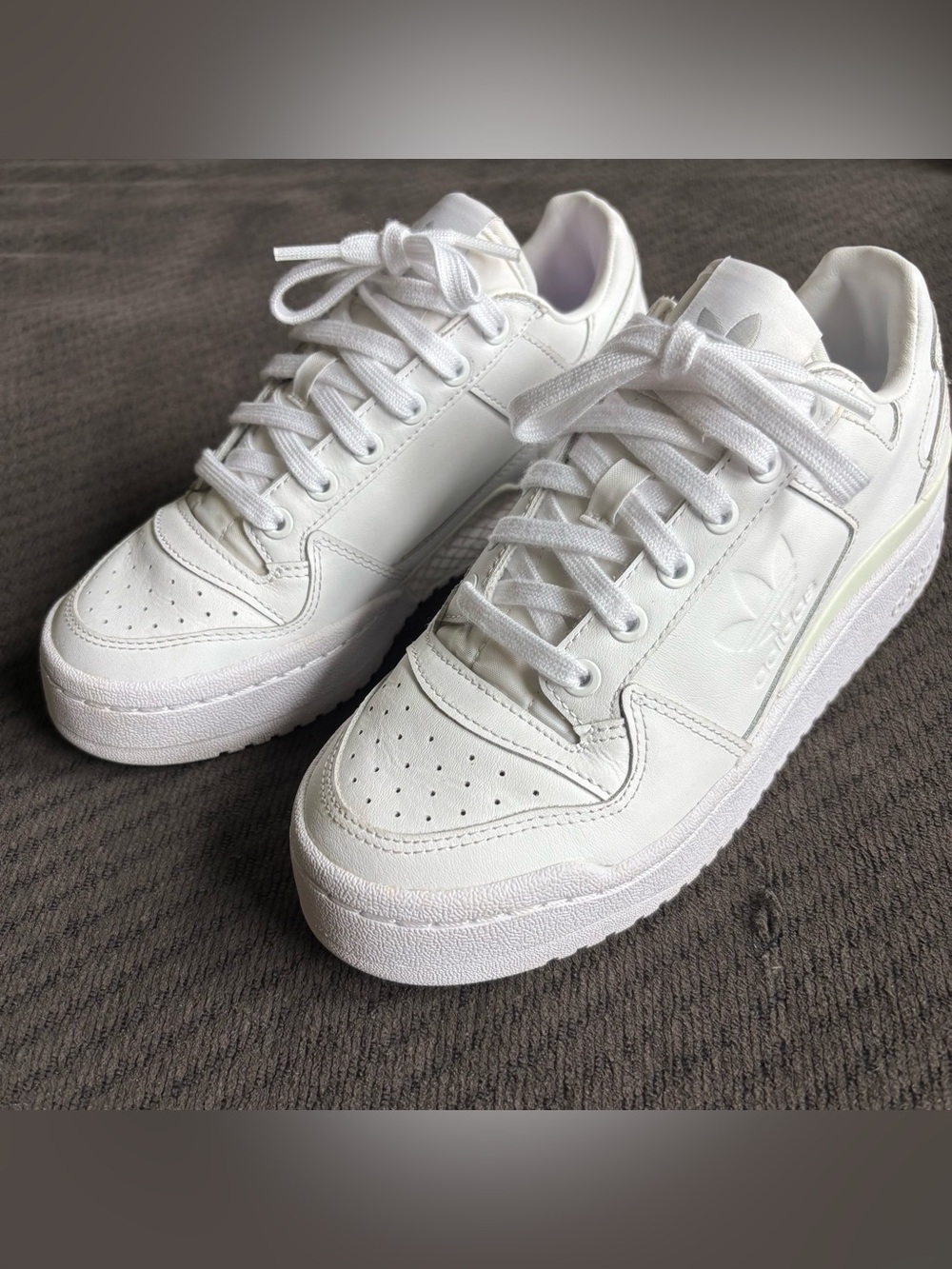 Adidas Forum Bold